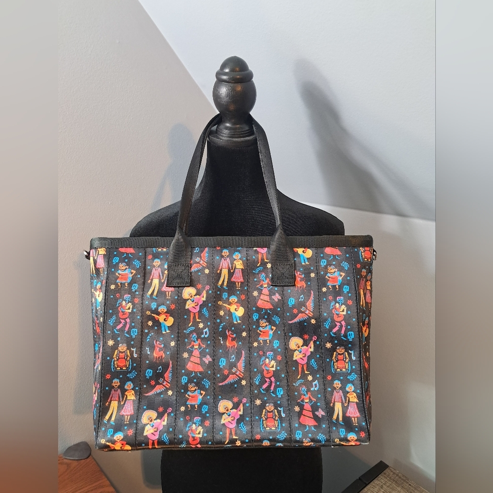 Harveys Seatbelt Bag Disney Coco Dia De Los Muertos Streamline Tote